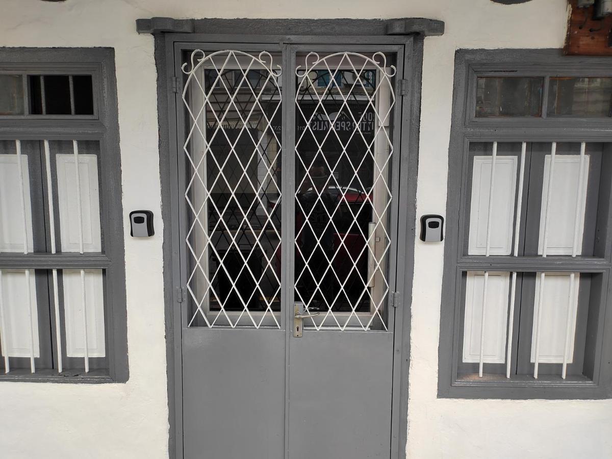 Hutton Lane Hostel Georgetown Ngoại thất bức ảnh